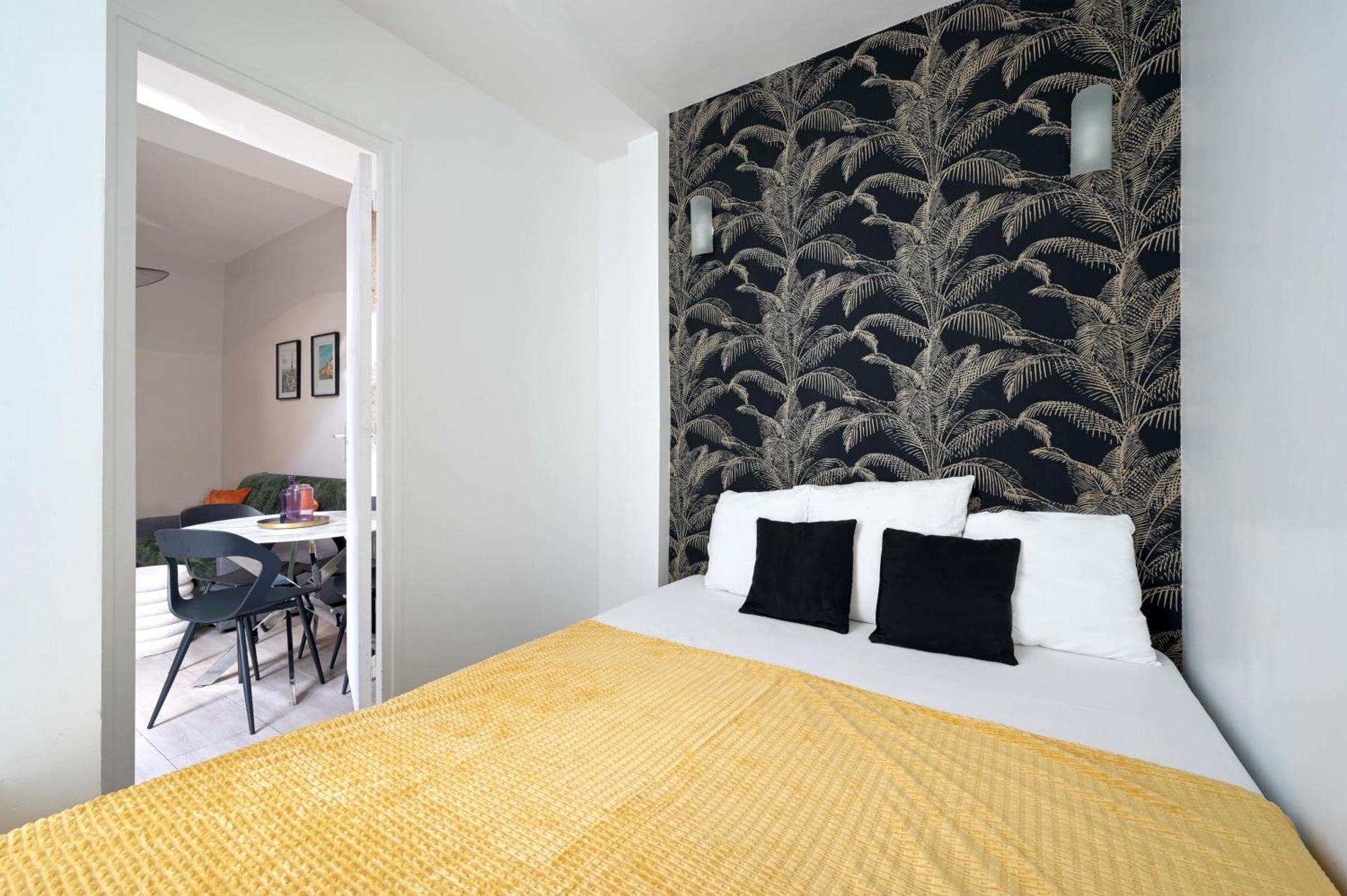 2 Bed Modern Fully Furnish Flat,Close To Buttes Chaumon Park Apartman Párizs Kültér fotó